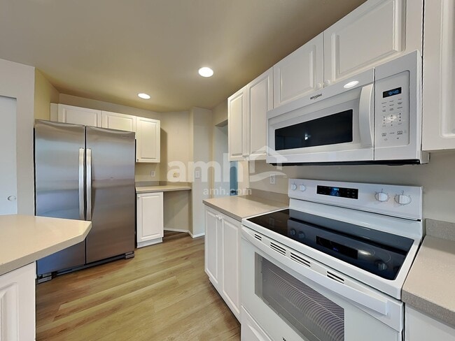 Photo - 23703 SE 248th St