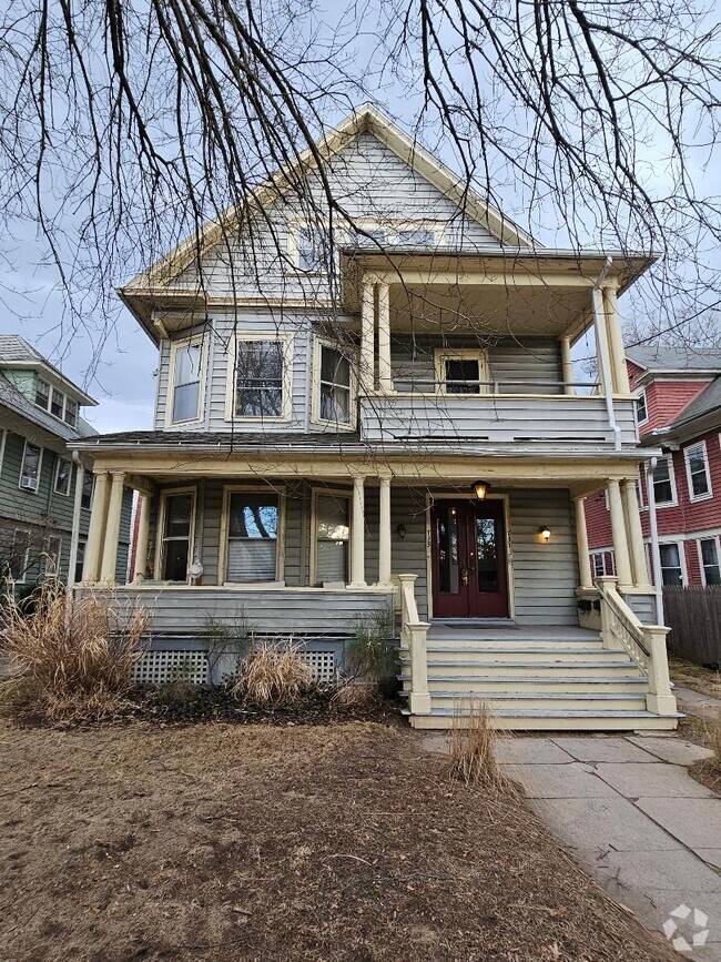 Building Photo - 733 Orange St Unit #1 Rental