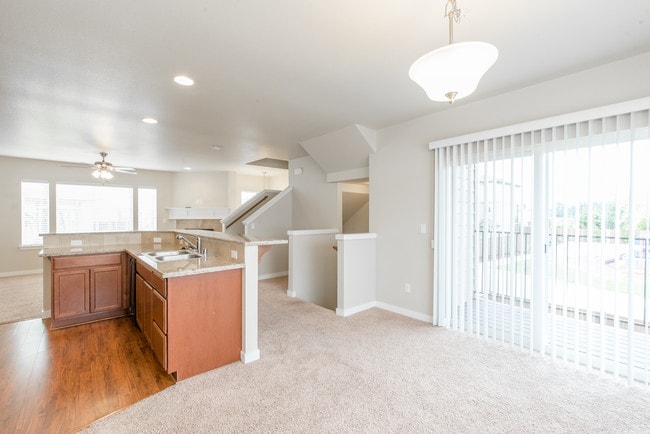 Wynstone Townhomes