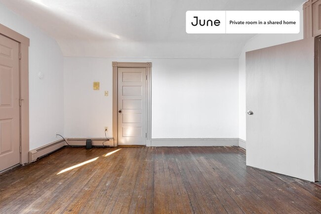 Photo - Room in Shared 3 bed/1 bath home Unidad A