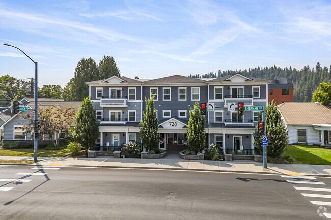 Building Photo - 728 Rental