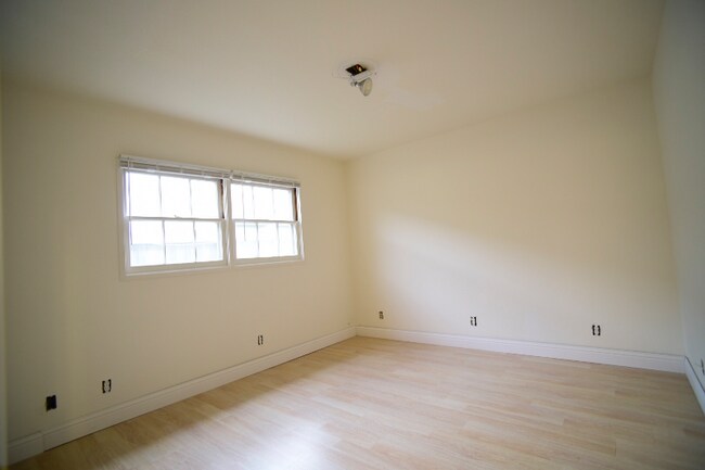 Photo - 99 Norton Ave Unit Na