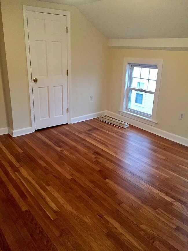 Photo - 6 Skillings Rd