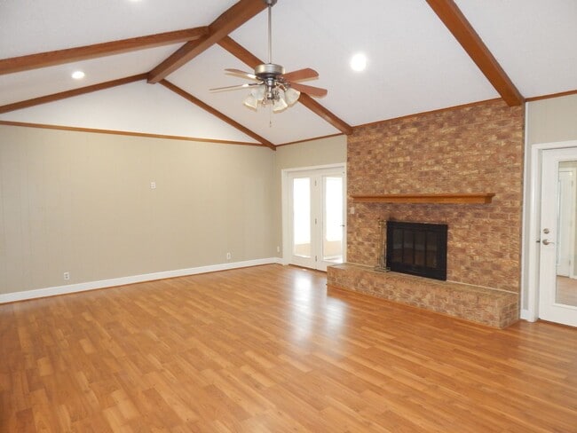 Photo - South Tyler, Beautiful 3 Bedroom, 2 Bath Home with RV Parking!
