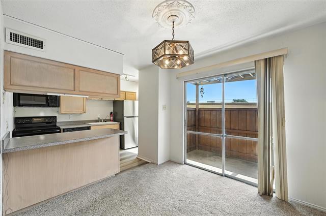 Building Photo - 4524 Amesbury Dr Unit A Rental
