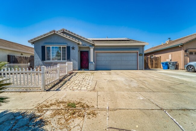 North Yuba City 3 bd 2 bath Home with solar - North Yuba City 3 bd 2 bath Home with solar