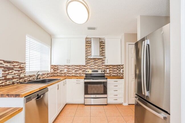 Photo - 1209 Alpine Lake Dr