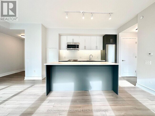 Photo - 2525 Bathurst St Unité 903