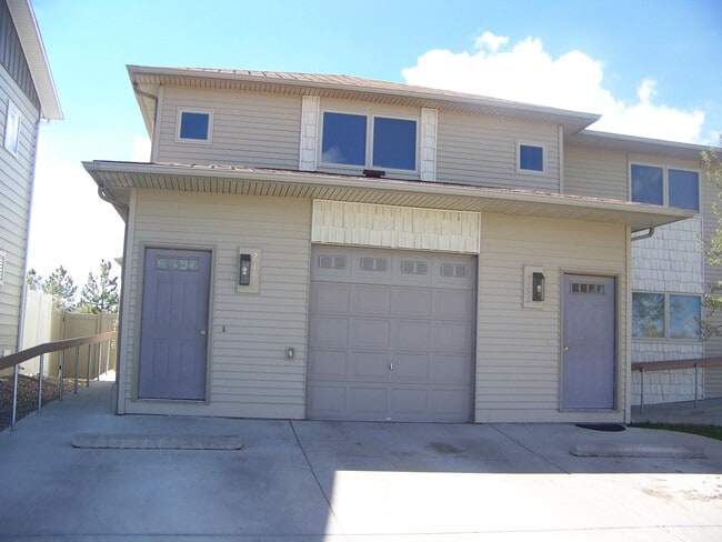 Building Photo - 2152 Frances St Unit 2152