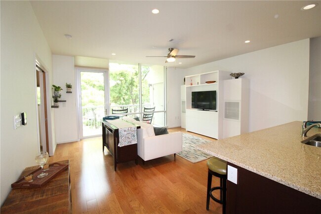 Photo - 1600 Barton Springs Rd