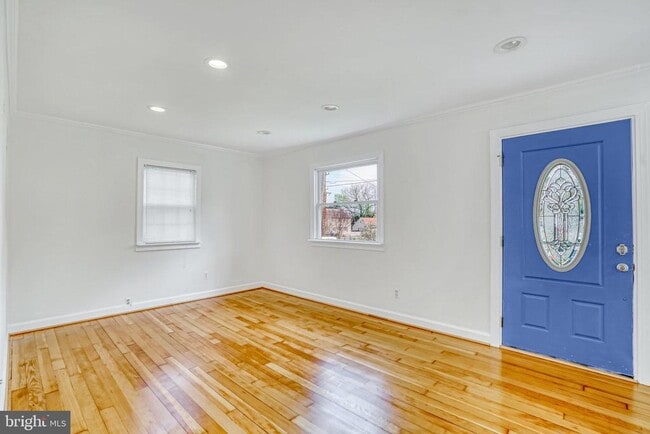 Photo - 5608 Tremont Dr