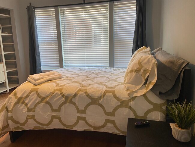 Photo - 624 Jasper St