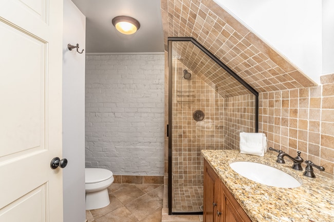 Photo - 230 Habersham St Unit APT 4