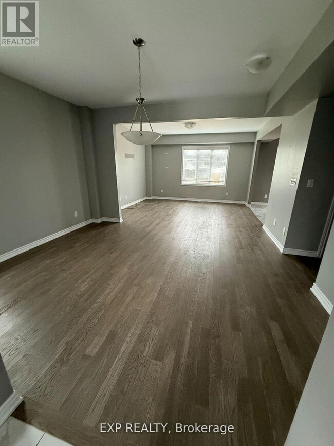 Photo - 96 Bethune Ave