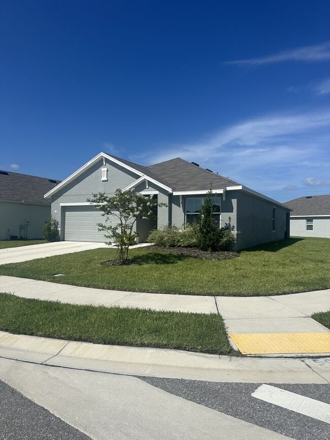 Photo - Gorgeous 3-Bedroom, 2-Bathroom Townhouse in Bradenton