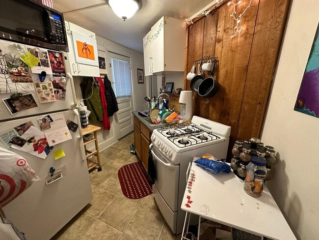 412 W Washington Ave Unit D