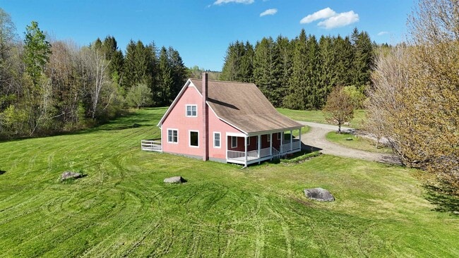 Photo - 109 N Hollow Rd