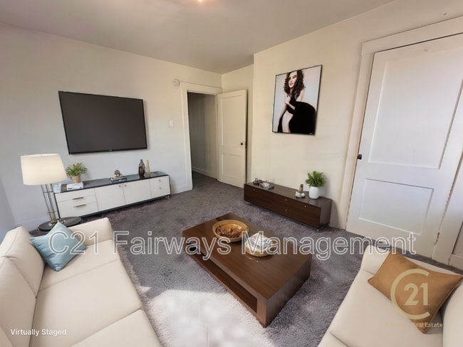 Photo - 304 Erie Ave