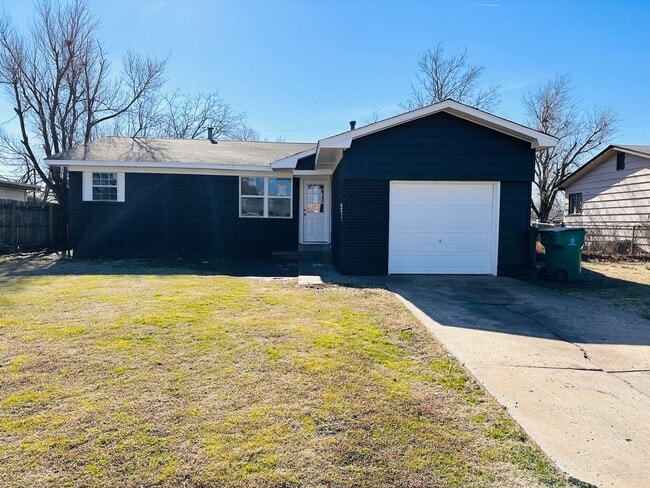 Building Photo - Newly Remodeled Home in SW OKC for Lease