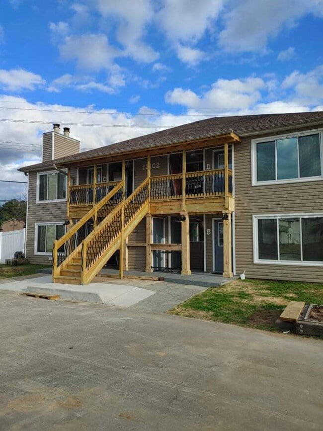 4 unidades disponibles - 12102 Carriage Ct SE