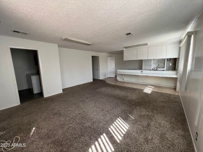 Photo - 1973 E Don Carlos