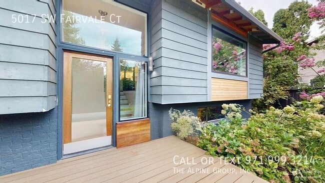 Photo - 5017 SW Fairvale Ct