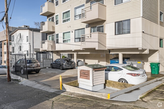 Parking - Arise Century