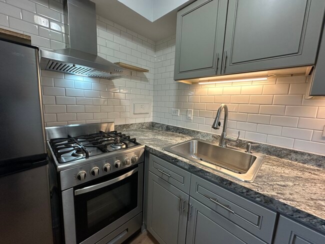 Photo - 2629 N Hampden Ct