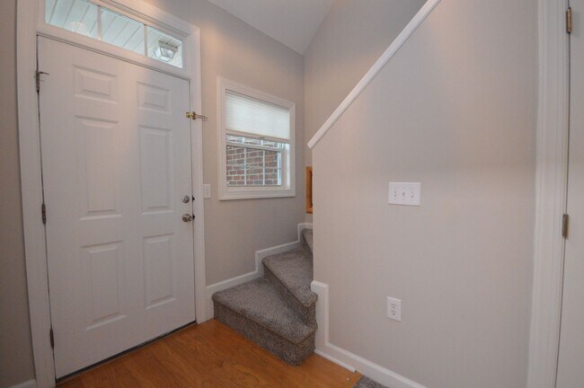 Photo - 3319 Philmont Dr