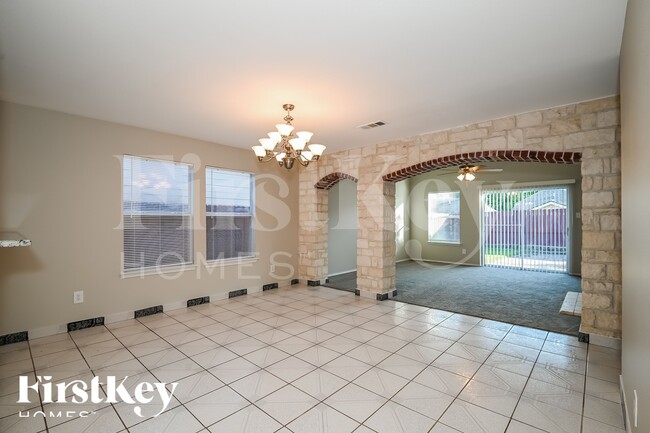 Photo - 2969 St Albert Dr