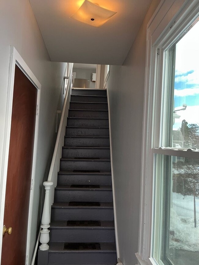 Photo - 160 S Main St Unit 2nd Floor Rear