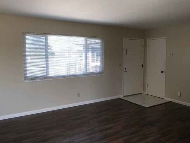 Photo - Convenient Santa Clara Location Unit 4