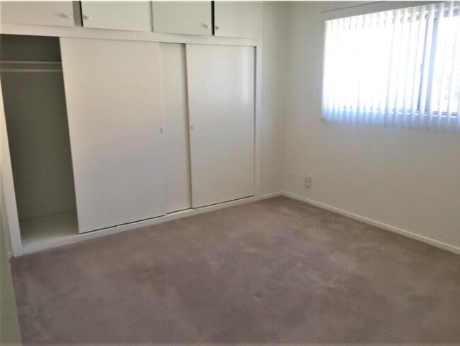 14716 Magnolia Blvd