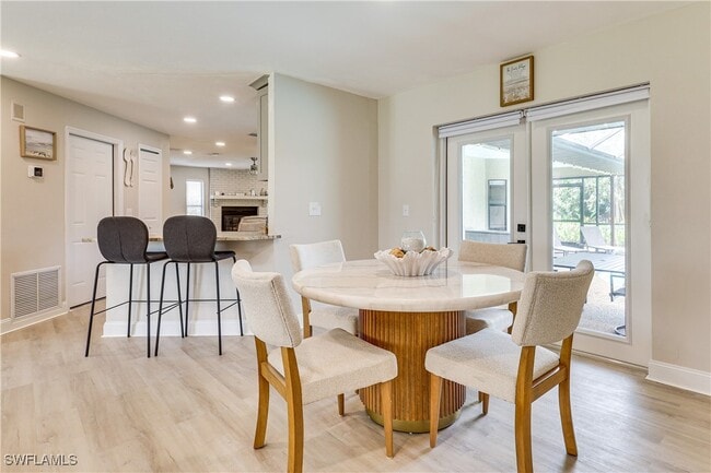 Photo - 6030 Perthshire Ln