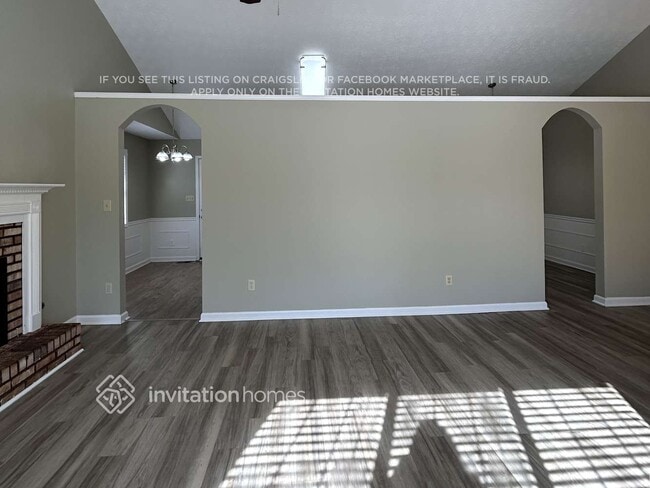 Photo - 3920 Garrett Springs Dr