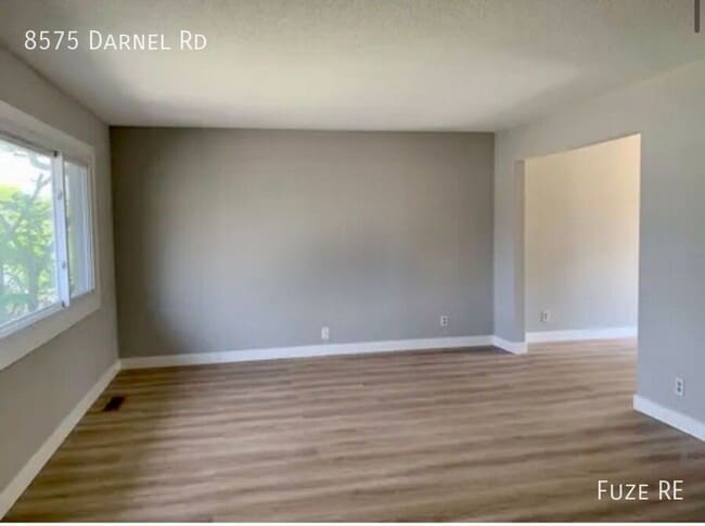Photo - 8575 Darnel Rd