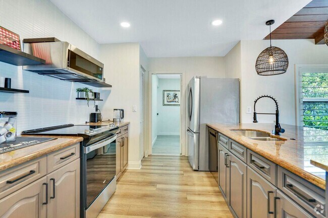 Building Photo - 1315 Gallinule Dr Rental