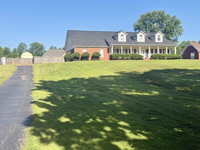 Photo - 271 Meadowland Dr