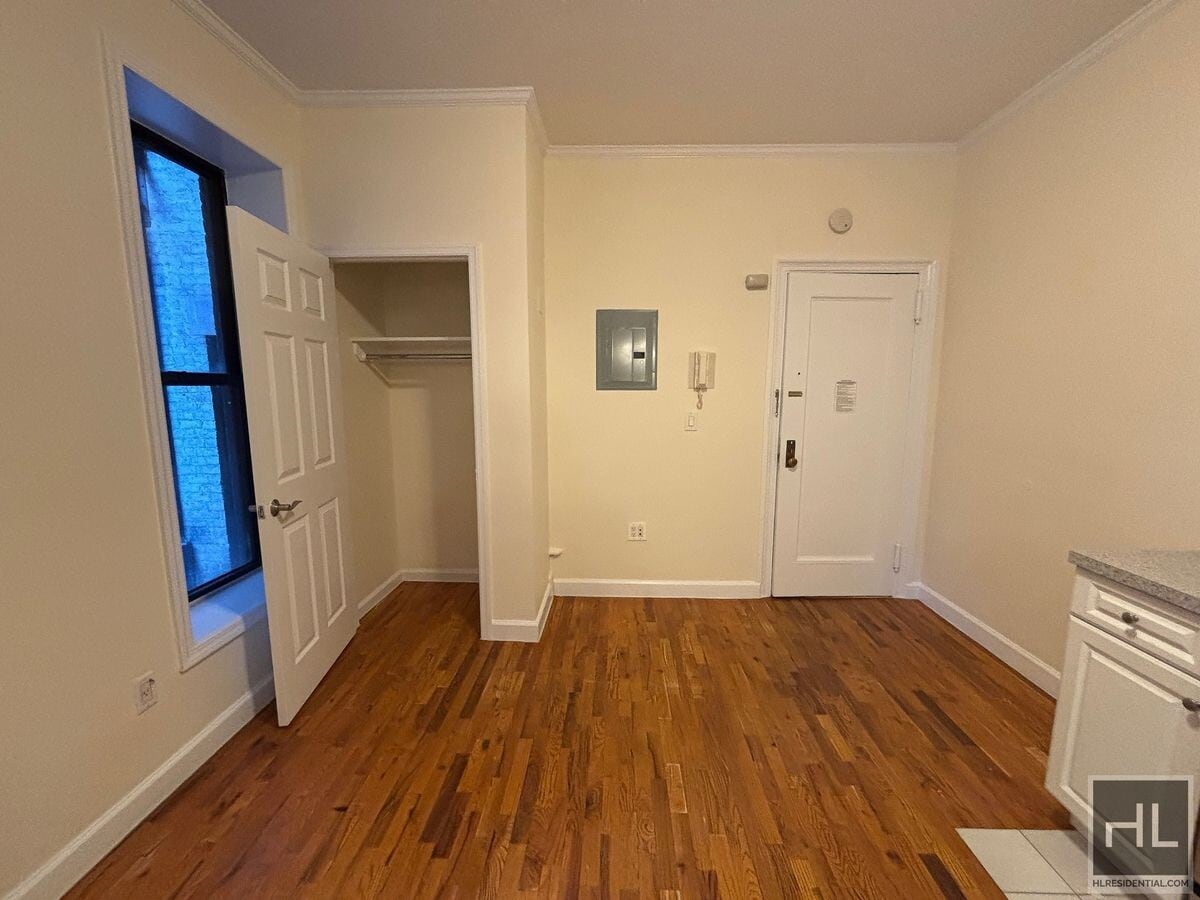 Photo - WEST 72 STREET Unidad 3A