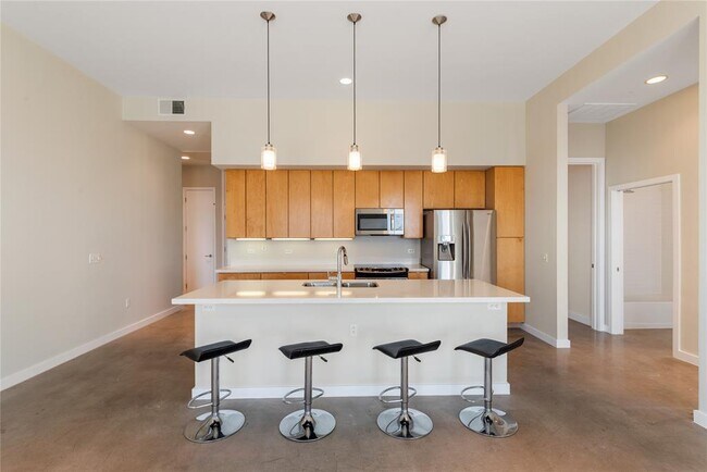 Photo - 507 Sabine St Unit 707