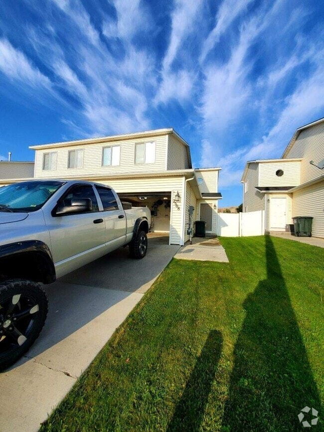 Building Photo - Coming Soon! Rental