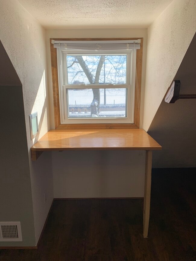 Photo - 1867 Larpenteur Ave W Unit #2