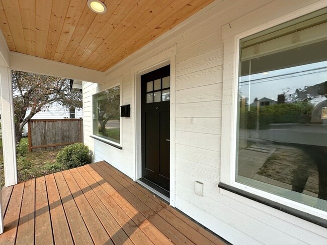 Photo - Modern Makeover featuring 4 Bed, 2.5 Bath ...