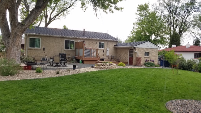 Photo - 3900 Dover St