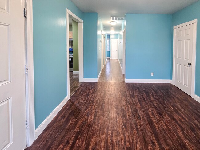 Photo - 226 Renner Ave Unidad 3