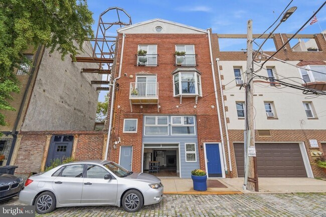Photo - 310 N 13th St