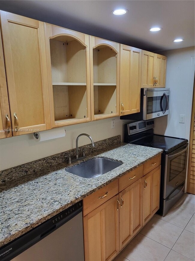Photo - 230 Lakeview Dr Unit 207