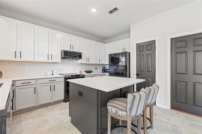 Photo - 1501 Woodlark Dr