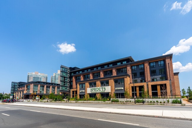 Photo - RIVERMARK NORTHERN LIBERTIES