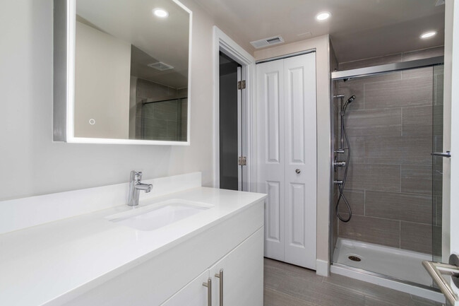 Photo - Lions Gate Apartments